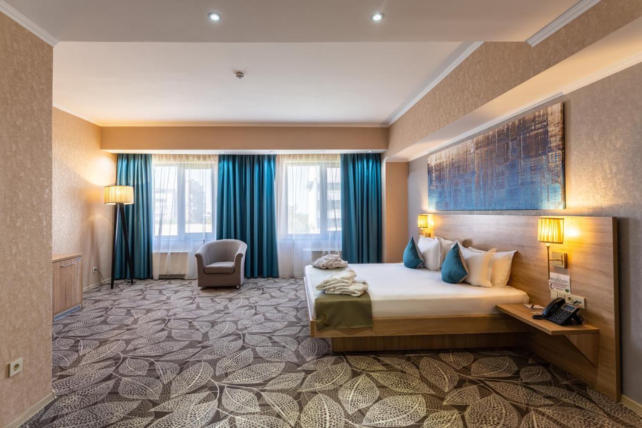 Hotel Renion Park