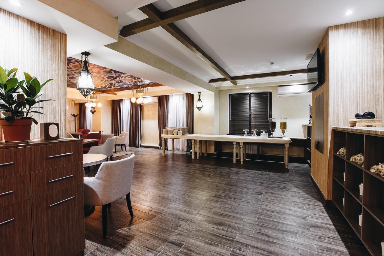Renion Park Hotel 4*